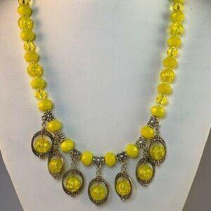 Silver Tone Necklace With Yellow Crackle, Crystal & Opaque Beads (NA118)